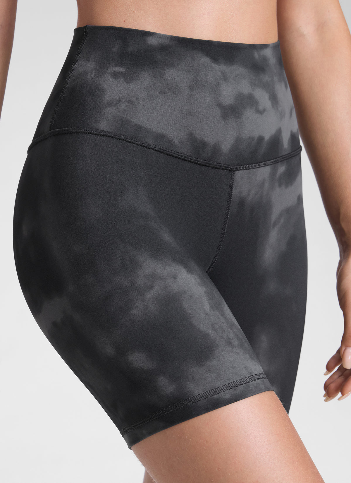 Butterluxe Origin Yoga Shorts 6'' - Image 73