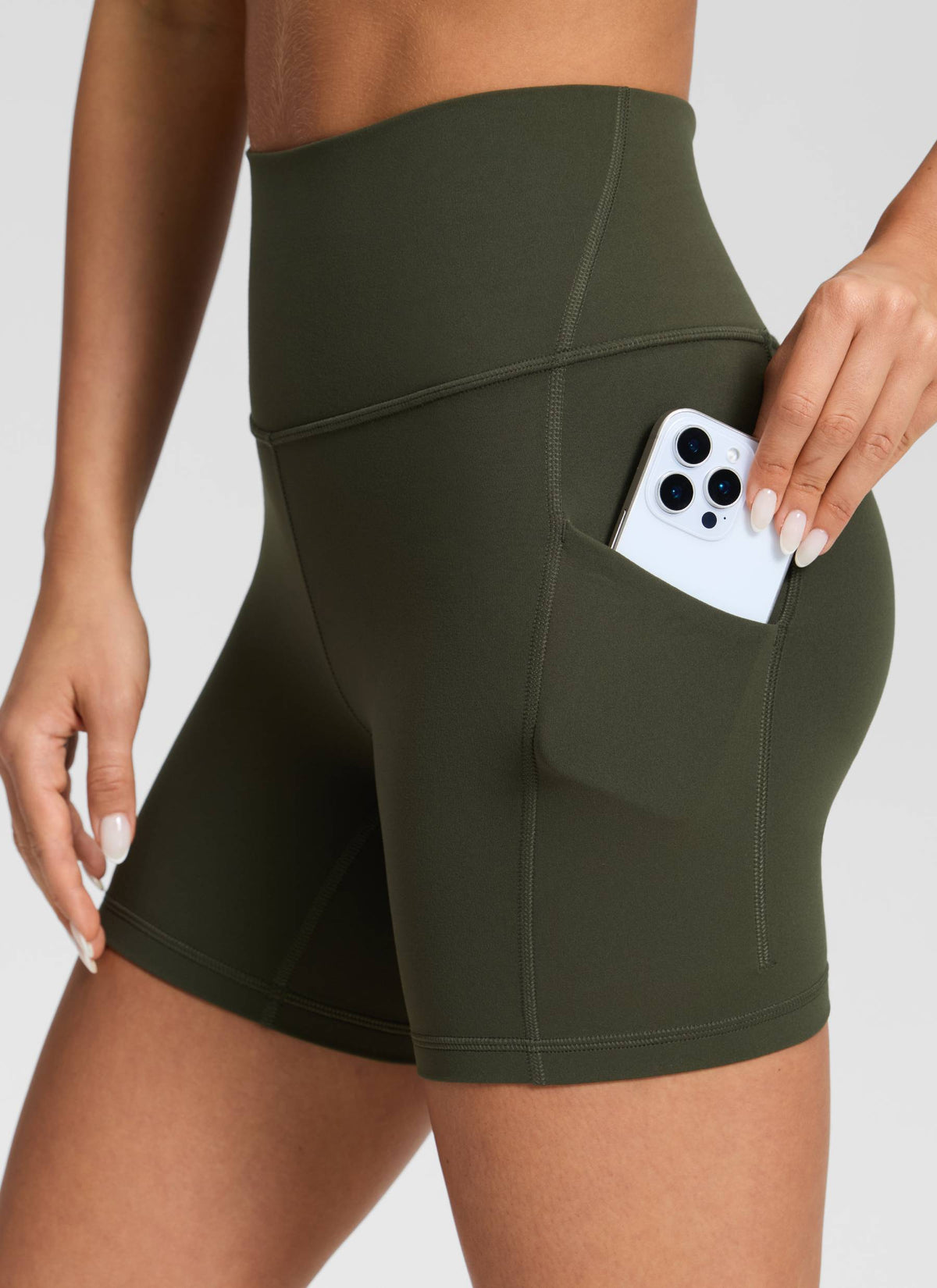Butterluxe Pocket Yoga Shorts 5'' - Image 8