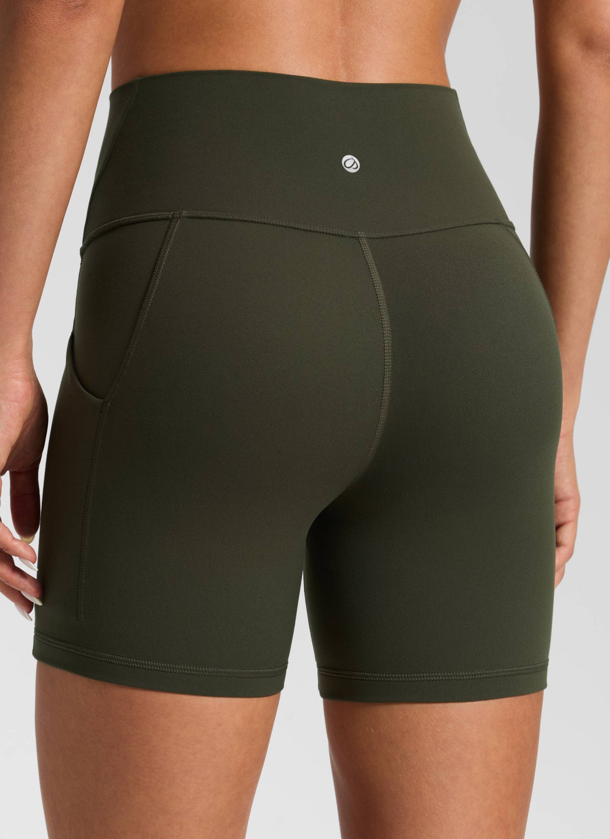 Butterluxe Pocket Yoga Shorts 5'' - Image 9